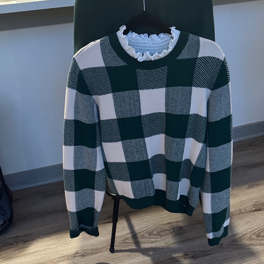 Anthropologie Green and Cream Knit Top